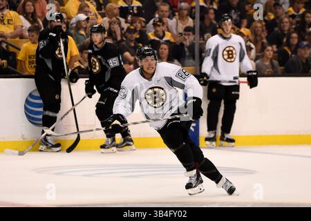 20. September 2015 – Boston, Massachusetts, USA – Boston Bruins verließ David Pastrnak (88) Skates während des Boston Bruins Trainingslagers im TD Garden in Boston, Massachusetts. Eric Canha/CSM(Bild: © Eric Canha/CSM via ZUMA Wire) Stockfoto