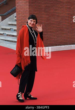 Oktober 2015 - Rom, Italien - ISABELLA ROSSELLINI auf dem roten Teppich beim Filmfestival in Rom 2015. (Foto: © Evandro Inetti Via ZUMA Wire) Stockfoto