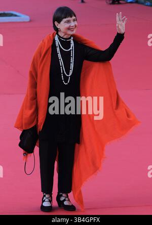 Oktober 2015 - Rom, Italien - ISABELLA ROSSELLINI auf dem roten Teppich beim Filmfestival in Rom 2015. (Foto: © Evandro Inetti Via ZUMA Wire) Stockfoto