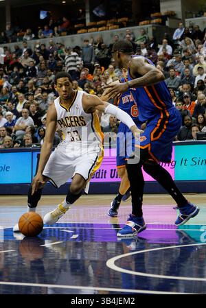 15. März 2011: Indiana Pacers Small Forward Danny Granger (33) fährt die Lane während eines NBA-Basketballspiels zwischen den New York Knicks und Indiana Pacers im Conseco Fieldhouse in Indianapolis, Indiana. Die Pacers besiegten die Knicks 119-117(Bild: © Pat Lovell/Cal Sport Media/ZUMAPRESS.com) Stockfoto