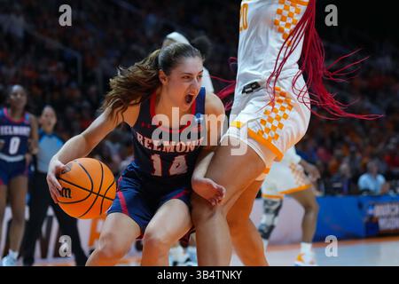 21. März 2022: Jamilyn Kinney #14 von den Belmont Bruins versucht, Tamari Key #20 der Tennessee Lady Vols während eines zweiten Rundenspiels des NCAA Women's Basketball Turniers 2022 zwischen der University of Tennessee Lady Vols und der Belmont University Bruins in der Thompson Boling Arena in Knoxville, TN Tim Gangloff/CSM (Credit Image: © Tim Gangloff/CSM via ZUMA Press Wire) zu umgehen. Stockfoto