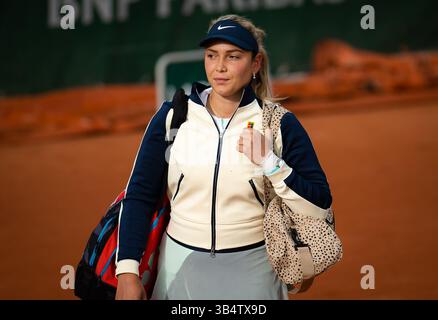22. Mai 2022, PARIS, FRANKREICH: Donna Vekic aus Kroatien im Einsatz während der ersten Runde des Roland Garros Grand Slam Tennisturniers 2022 gegen Mirjam Bjorklund aus Schweden (Foto: © Rob Prange/AFP7 via ZUMA Press Wire) Stockfoto