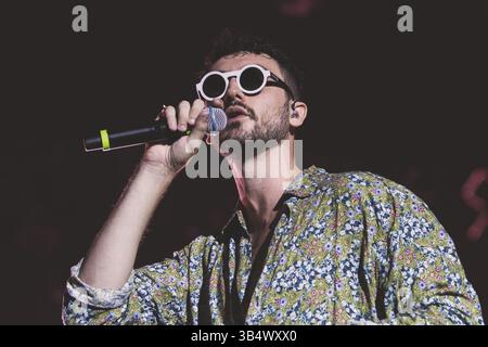 12. Juli 2018 in Rom, Italien: Carl Brave Carlo Luigi Coraggio tritt live auf der Bühne im Rock in Ippodromo delle Capannelle auf. (Kreditbild: © Valeria Magri/SOPA Images via ZUMA Press Wire) Stockfoto