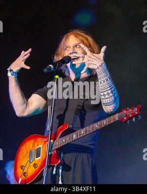 April 2022, Indio, California, USA: DANNY ELFMAN beim Coachella Valley Music and Arts Festival in Indio, Kalifornien (Bild: © Daniel DeSlover/ZUMA Press Wire) Stockfoto