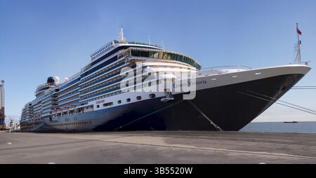 Cunard-Schiff Queen Victoria in Walvis Bay Namibia Stockfoto