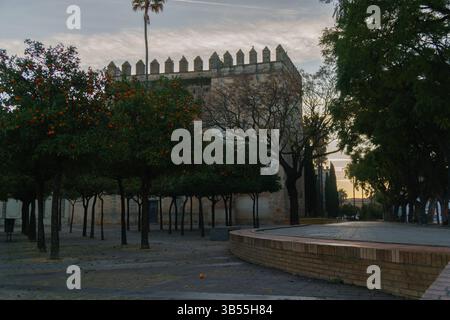 Sonnenuntergang in der antiken Steinfestung Stockfoto