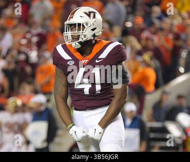 10. September 2022: Virginia Tech Hokies Defensive Lineman Jaylen Griffin (41) feiert während des NCAA-Fußballspiels zwischen den Boston College Eagles und den Virginia Tech Hokies im Lane Stadium in Blacksburg, Virginia. Greg Atkins/CSM (Bild: © Greg Atkins/CSM via ZUMA Press Wire) Stockfoto