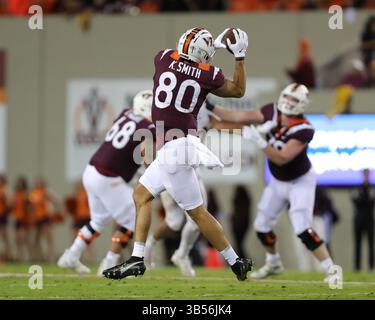 10. September 2022: Virginia Tech Hokies Wide Receiver Kaleb Smith (80) holt sich einen Pass während des NCAA-Fußballspiels zwischen den Boston College Eagles und den Virginia Tech Hokies im Lane Stadium in Blacksburg, Virginia. Greg Atkins/CSM (Bild: © Greg Atkins/CSM via ZUMA Press Wire) Stockfoto