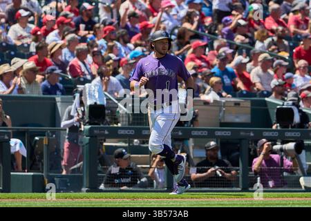 11. August 2022: Colorado Center Fielder Garrett Hampson (1) läuft während des Spiels mit Saint Louis Cardinals und Colorado Rockies im Coors Field in Denver Co. Nach Hause. David Seelig/Cal Sport Medi (Bild: © David Seelig / Cal Sport Media/CSM via ZUMA Press Wire) Stockfoto