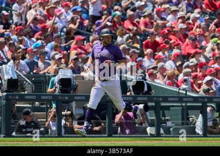11. August 2022: Colorado Center Fielder Garrett Hampson (1) läuft während des Spiels mit Saint Louis Cardinals und Colorado Rockies im Coors Field in Denver Co. Nach Hause. David Seelig/Cal Sport Medi (Bild: © David Seelig / Cal Sport Media/CSM via ZUMA Press Wire) Stockfoto