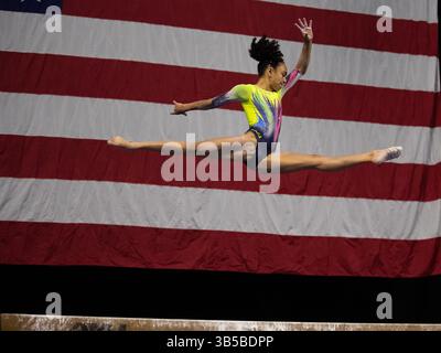 29. Juli 2022: Hezly Rivera von der WOGA tritt 2022 im Maverick Center in West Valley City, UT an der U.S. Classic Junior Women's Session I an. Melissa J. Perenson/CSM (Kreditbild: © Melissa J. Perenson/CSM via ZUMA Press Wire) Stockfoto