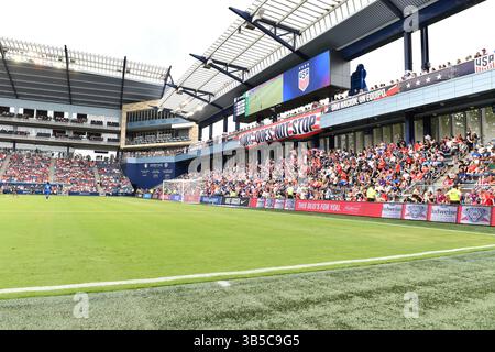 4. September 2022, Kansas City, KS, Vereinigte Staaten: KANSAS City, KS – 3. SEPTEMBER: Fans der Vereinigten Staaten während eines Spiels zwischen Nigeria und USWNT im Children's Mercy Park am 3. September 2022 in Kansas City, Kansas. (Kreditbild: © Bill Barrett/ISIPhotos via ZUMA Press Wire) Stockfoto