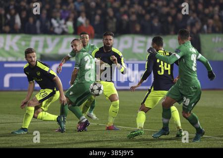 Sofia, Bulgarien - 1. November 2016: Ludogorets gegen Arsenal Spieler beim UEFA Champions League-Spiel zwischen Ludogorets Razgrad und Arsen Stockfoto