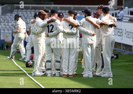 London, England. Mai 2025. Am ersten Tag der Rothesay County Championship Division zwei treffen Kent zwischen dem Middlesex County Cricket Club und dem Kent County Cricket Club auf dem Lord’s Cricket Ground, London. Kyle Andrews/Alamy Live News. Stockfoto