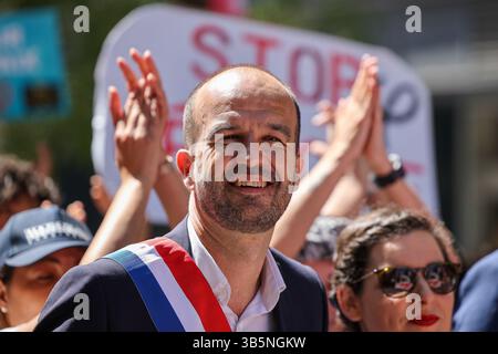 Marseille, Frankreich. Mai 2025. Der französische Parlamentsabgeordnete Emmanuel Bompard wurde während der Demonstration zum Labor Day gesehen. Auf Aufruf verschiedener Gewerkschaften und linker politischer Parteien nahmen Tausende Demonstranten in festlicher und militanter Atmosphäre an der traditionellen Parade zum Tag der Arbeit durch die Straßen von Marseille Teil. (Credit Image: © Denis Thaust/SOPA Images via ZUMA Press Wire) NUR REDAKTIONELLE VERWENDUNG! Nicht für kommerzielle ZWECKE! Stockfoto