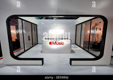 Miami, USA. Mai 2025. Atmosphäre des Kreislaufs. 02.05.2025. Formel-1-Weltmeisterschaft, Rd 6, Miami Grand Prix, Miami, Florida, USA, Sprint-Qualifikationstag. Quelle: James Moy/Alamy Live News Stockfoto