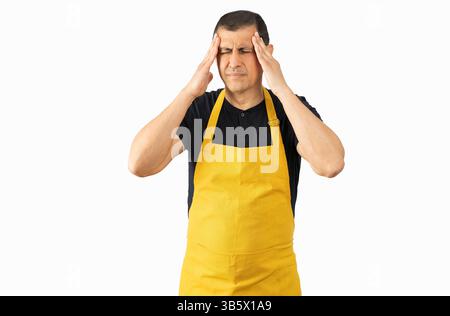 Frustrierter Mann, Porträt und Stress mit Kopfschmerzen in Schulden, Depressionen oder Angst auf weißem Studio Hintergrund.Verkäufer mit Migräne, Verletzung oder Wunde h Stockfoto