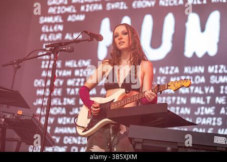 April 2022, Indio, California, USA: HOLLY HUMBERSTONE beim Coachella Valley Music and Arts Festival in Indio, Kalifornien (Bild: © Daniel DeSlover/ZUMA Press Wire) Stockfoto