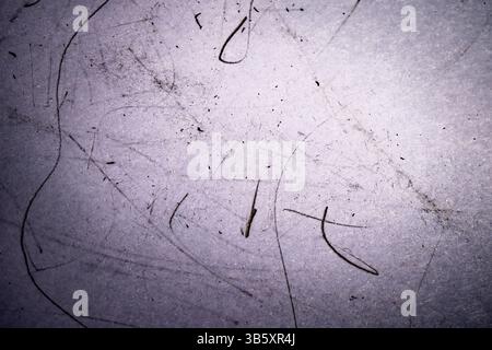 Zerfräsen Sie altes Papier. Vintage-Papierstruktur mit Staub und Kratzern Stockfoto