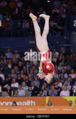 30. Juli 2022, Birminmgham, West Midlands, England: KAITLYN LIM aus Singapur tritt während des Finales und der Einzelqualifikation des künstlerischen Gymnastik Women's Team bei den Commonwealth Games 2022 in der Arena Birmingham, England auf (Bild: © Mickael Chavet/ZUMA Press Wire) Stockfoto