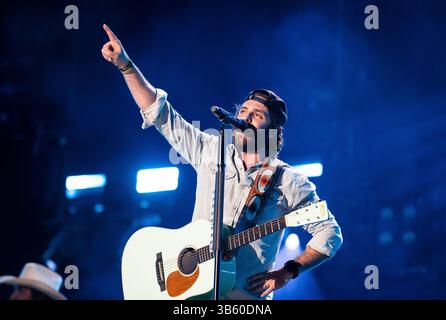 10. Juni 2022, Nashville, TN, USA: TENNESSEE - 10. JUNI: Thomas Rhett tritt am 2. Tag des CMA fest 2022 im Nissan Stadium am 10. Juni 2022 in Nashville, Tennessee auf. (Foto: Amiee Stubbs/imageSPACE) (Foto: © imageSPACE via ZUMA Press Wire) Stockfoto