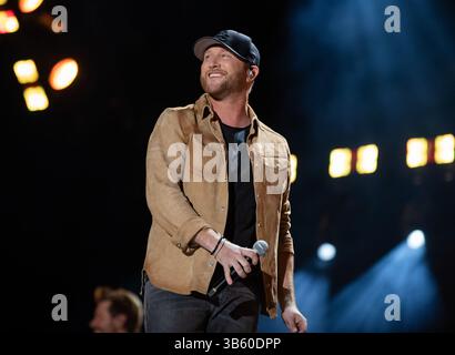 10. Juni 2022, Nashville, TN, USA: TENNESSEE – 10. JUNI: Cole Swindell tritt am 2. Tag des CMA fest 2022 im Nissan Stadium am 10. Juni 2022 in Nashville, Tennessee auf. (Foto: Amiee Stubbs/imageSPACE) (Foto: © imageSPACE via ZUMA Press Wire) Stockfoto