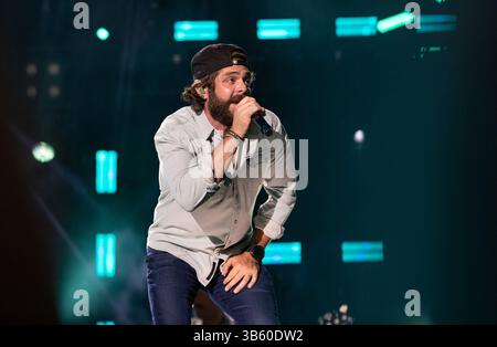 10. Juni 2022, Nashville, TN, USA: TENNESSEE - 10. JUNI: Thomas Rhett tritt am 2. Tag des CMA fest 2022 im Nissan Stadium am 10. Juni 2022 in Nashville, Tennessee auf. (Foto: Amiee Stubbs/imageSPACE) (Foto: © imageSPACE via ZUMA Press Wire) Stockfoto