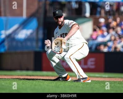 11. Juni 2022 San Francisco darin Ruf (33) spielt in der ersten Base während des MLB-Spiels zwischen den Los Angeles Dodgers und den San Francisco Giants im Oracle Park San Francisco Kalifornien Thurman James/CSM (Foto: © Thurman James/CSM via ZUMA Press Wire) Stockfoto
