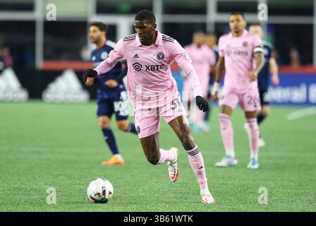 30. April 2022; Foxborough, MA, USA; Inter Miami-Verteidiger Damion Lowe (31) in einem MLS-Spiel zwischen Inter Miami FC und New England Revolution im Gillette Stadium. Anthony Nesmith/CSM(Kreditbild: Stockfoto