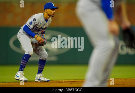 Cumberland, GA, USA. Mai 2025. Los Angeles Dodgers Shortstop MOOKIE BETTS (50) spielt gegen die Atlanta Braves im Truist Park in Cumberland, GA. Die Dodgers besiegen die Braves mit 2:1. (Kreditbild: © Walter G. Arce Sr./ASP via ZUMA Press Wire) NUR REDAKTIONELLE VERWENDUNG! Nicht für kommerzielle ZWECKE! Stockfoto