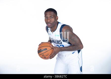 September 2022: McKinley Wright IV #23 des Dallas Mavericks Guard posiert während des Dallas Mavericks Media Day, der im American Airlines Center in Dallas, Texas stattfindet (Credit Image: © Albert Pena/CSM via ZUMA Press Wire) Stockfoto