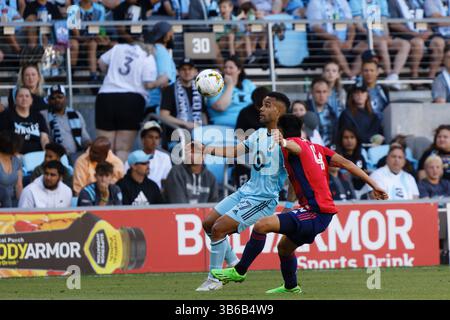 September 2022, St. Paul, MN, Vereinigte Staaten: ST. PAUL, MN - 3. SEPTEMBER: DJ Taylor #27 vom Minnesota United FC während eines Spiels zwischen dem FC Dallas und Minnesota United FC am Allianz Field am 3. September 2022 in St. Paul, Minnesota. (Kreditbild: © Jeremy Olson/ISIPhotos via ZUMA Press Wire) Stockfoto