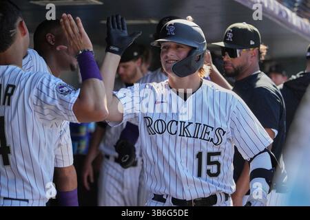 17. September 2023: Colorado Right Fielder Hunter Goodman (15) trifft seine erste Major League homer während des Spiels mit San Francisco Giants und Colorado Rockies, die im Coors Field in Denver Co. Ausgetragen werden. David Seelig/Cal Sport Medi (Bild: © David Seelig / Cal Sport Media/CSM via ZUMA Press Wire) Stockfoto