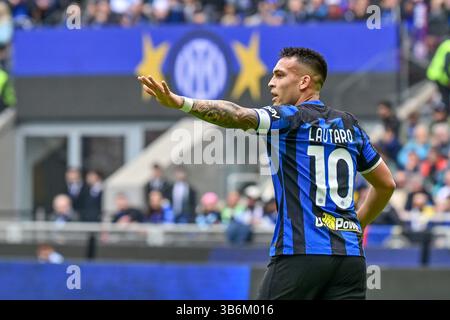 April 2024, Milano, null, Italien: Milano, Italien. April 2024. Lautaro Martinez (10) von Inter war während des Spiels zwischen Inter und Torino in Giuseppe Meazza in Mailand zu sehen. (Foto: © Gonzales Photo/Gonzales Photo via ZUMA Press) Stockfoto