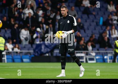 3. Januar 2024: Ivan Cuellar von RCD Mallorca wärmt sich während der spanischen Liga LaLiga EA Sports auf, das Fußballspiel zwischen Real Madrid und RCD Mallorca am 3. Januar 2024 in Madrid, Spanien. (Kreditbild: © Irina R. H/AFP7 via ZUMA Press Wire) Stockfoto