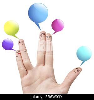 Glücklich Finger Smileys mit bunten Rede bubbles auf weißem Hintergrund Stockfoto