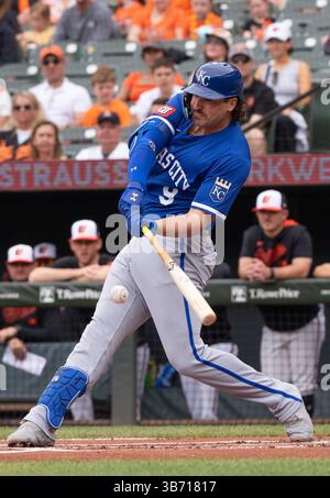 Baltimore, USA. Mai 2025. BALTIMORE, MD - 4. MAI: Die Kansas City Royals erste Basis Vinnie Pasquantino (9) bei bat während eines MLB-Spiels zwischen den Baltimore Orioles und den Kansas City Royals am 4. Mai 2025 im Oriole Park in Camden Yards in Baltimore, Maryland. (Foto: Tony Quinn/SipaUSA) Credit: SIPA USA/Alamy Live News Stockfoto