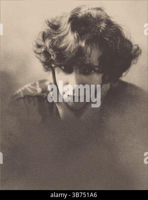 Porträt von Colette (1873-1954). Museum: PRIVATE SAMMLUNG. Autor: ANONYM. Stockfoto