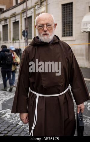 Vatikan, Vatikan. Mai 2025. Kardinal Sean Patrick O'Malley, kommt zu einem Treffen der Kardinäle in Vatikanstadt. (Foto: Stefano Costantino/SOPA Images/SIPA USA) Credit: SIPA USA/Alamy Live News Stockfoto