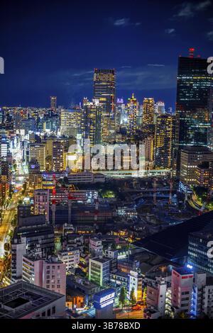 Blick auf Tokio bei Nacht vom Tokyo Tower aus. Drehort: Metropolregion Tokio Stockfoto