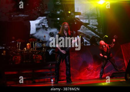 Mexiko-Stadt, Mexiko. Mai 2025. Andy Sneap Gitarrist der britischen Band Judas Priest trat als Teil der Monster of Rock Tour in der Mexico City Arena auf. Am 4. Mai 2025 in Mexiko-Stadt. (Foto: Carlos Santiago/Eyepix/SIPA USA) Credit: SIPA USA/Alamy Live News Stockfoto