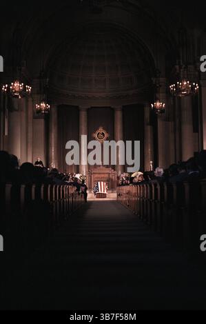 25. Januar 1973, Washington, District of Columbia, USA: Gedenkdienst für den ehemaligen US-Präsidenten Lyndon Johnson, National City Christian Church, Washington, D.C., Frank Wolfe, 25. Januar 1973 (Credit Image: © JT Vintage über ZUMA Press Wire) Stockfoto