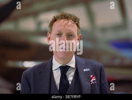 Michael Newman OBE, Chief Executive of Association of Jewish Refugees (AJR), sprach mit PA Media, während Holocaust-Überlebende, Flüchtlinge und Nachkommen an einer besonderen Feier mit der Association of Jewish Refugees (AJR) im RAF Museum im Nordwesten Londons teilnehmen, um den 80. Jahrestag des VE Day zu feiern. Bilddatum: Dienstag, 6. Mai 2025. Stockfoto
