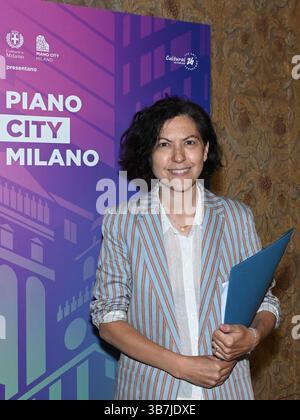 Mailand, . Mai 2025. Mailand, Italien KLAVIERSTADT MAILAND institutionelle Präsentation des Festivals vom 23. Bis 25. Mai in Mailand im Foto: Ricciarda Belgiojoso künstlerische Leiterin KLAVIERSTADT MAILAND Credit: Unabhängige Fotoagentur/Alamy Live News Stockfoto