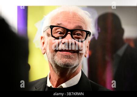 Prag, Tschechische Republik. Mai 2025. Der slowakische Fotograf Robert Vano eröffnete seine retrospektive Ausstellung und taufte gleichzeitig sein neues Buch im Prager Tanzhaus am 6. Mai 2025. Quelle: Roman Vondrous/CTK Photo/Alamy Live News Stockfoto