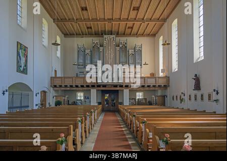Das Orgelloft St. Marias ist die katholische Pfarrkirche, Schutzpatronin ist Maria, Apostelkönigin, Waltenhofen, Bezirk Hegge, Allgäu, Schwaben, Ba Stockfoto