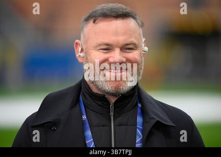 Mailand, Italien. Mai 2025. Wayne Rooney im Halbfinale der UEFA Champions League 2024/2025 zwischen dem FC Internazionale und dem FC Barcelona im San Siro Stadion in Mailand (Italien) am 6. Mai 2025. Quelle: Insidefoto/Alamy Live News Stockfoto