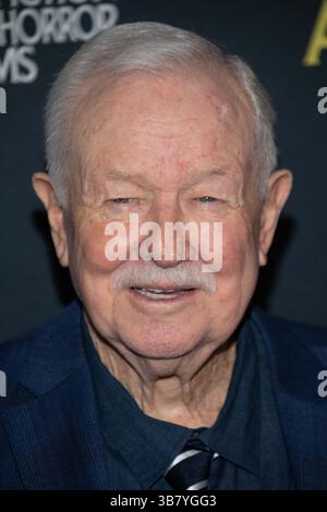4. Februar 2024, Burbank, Kalifornien, USA: JIMMY HUNT nimmt am 4. Februar 2024 am Los Angeles Marriott Burbank Airport an den 51. Jährlichen Saturn Awards Teil. (Kreditbild: © Kupplungstaschen Wambli/ZUMA Press Wire) Stockfoto