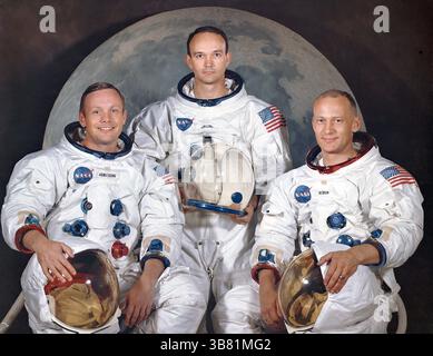 USA: Offizielles Crew-Porträt der Apollo 11-Astronauten, (l-r) Neil A. Armstrong, Kommandant; Michael Collins, Modulpilot; Edwin E. ''Buzz'' Aldrin, Mondmodul-Pilot, NASA, 30. März 1969 (Bild: © JT Vintage via ZUMA Press Wire) Stockfoto
