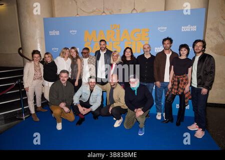 Paris, Frankreich. Mai 2025. Marc Ruchmann, Patrick Cassir, Youssef Hajdi, Tarek Boudali, Camille Rowe, Marie Papillon, Bertrand Usclat, Claire Chust und die Besetzer nehmen am 6. Mai 2025 in Paris an der UN Mariage Sans fin Premiere von Patrick Cassir Teil. Quelle: Bernard Menigault/Alamy Live News Stockfoto